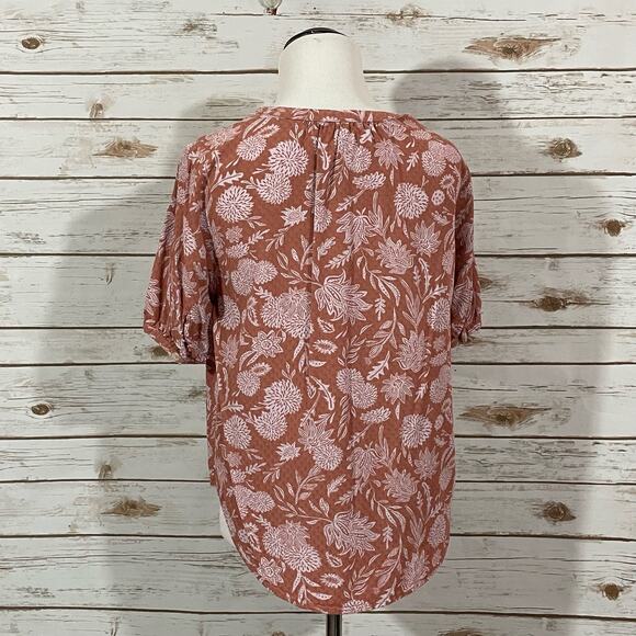 Universal Thread Floral Short Sleeve Button Down - Dusty Pink - XS - Picture 11 of 13